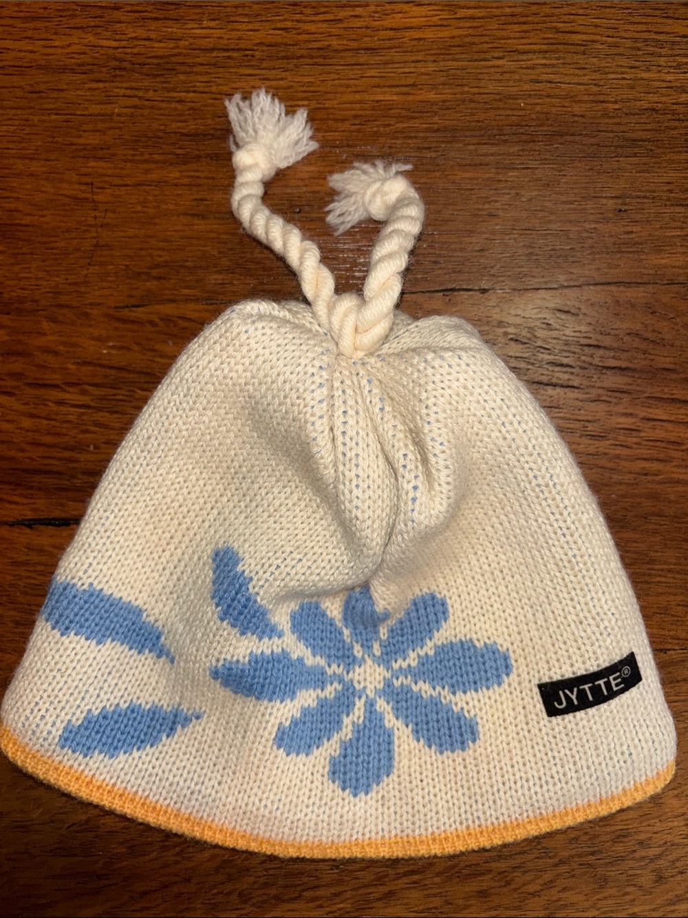 Jytte Cream Beanie with Blue Flower Wool hat